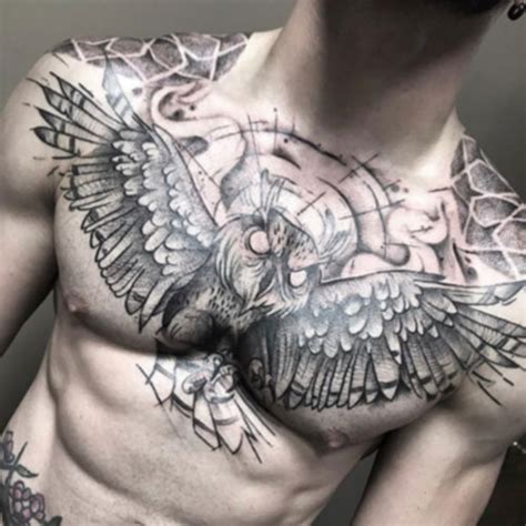 mejores tatuajes pecho hombre